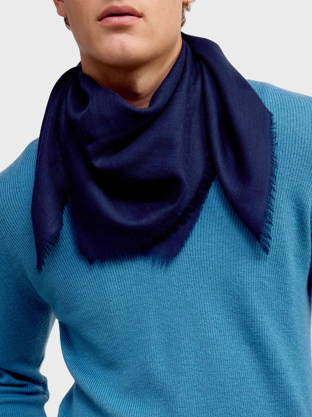 Wispy Solid Square