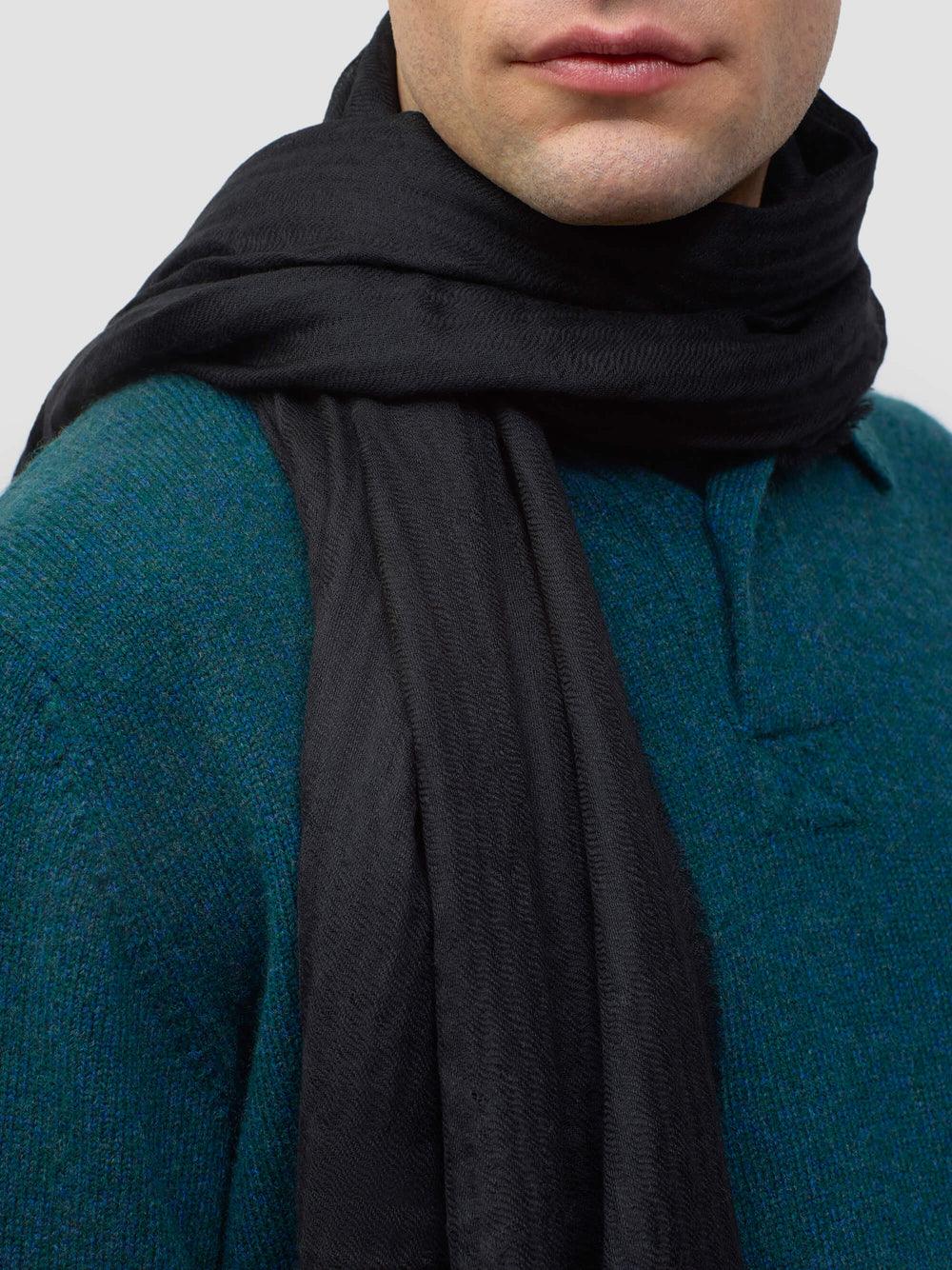 Staffa Mens Cashmere Silk Scarf Black Begg x Co