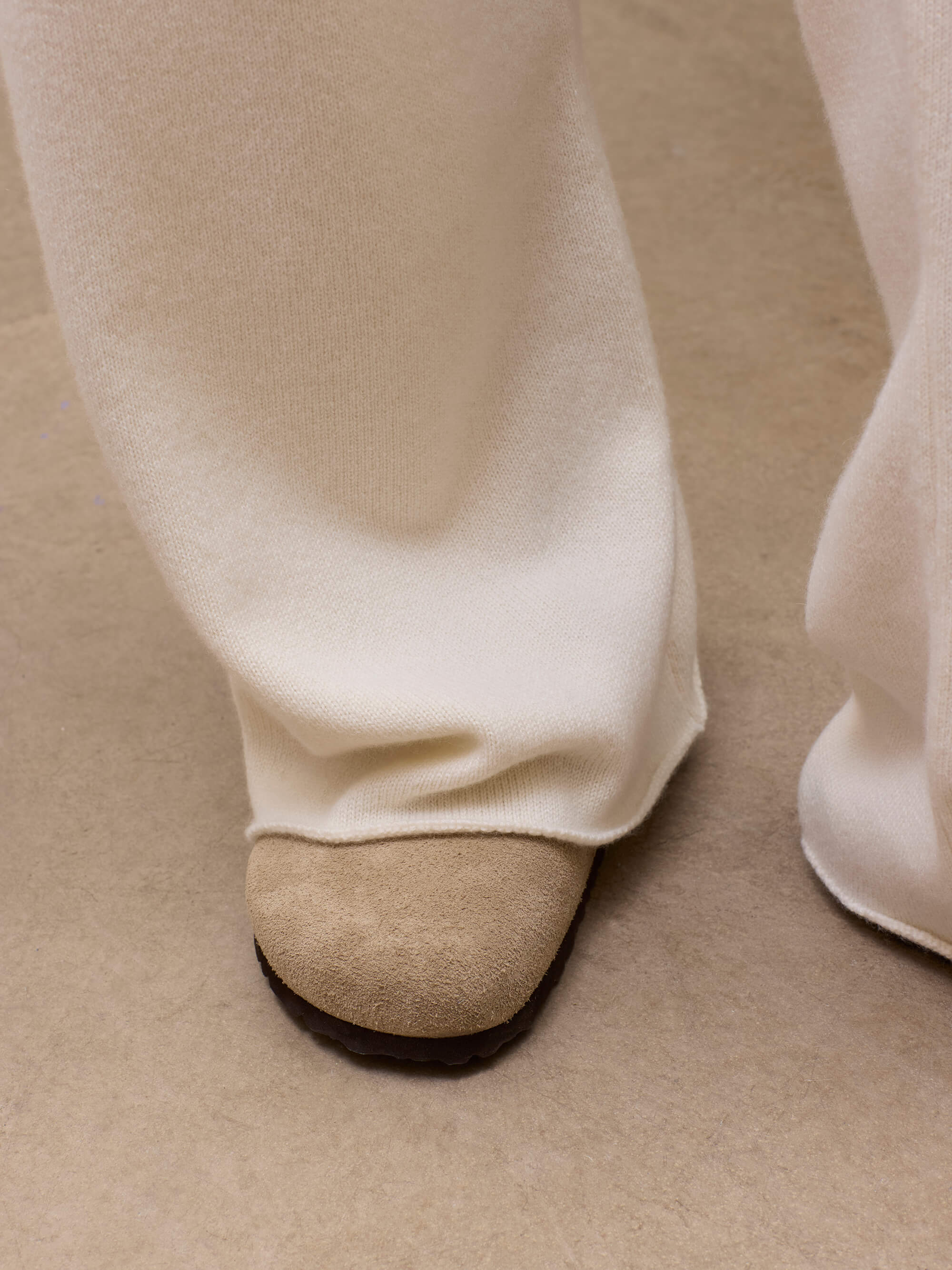 Vacation Frost Cashmere Lounge Pants- Begg x Co