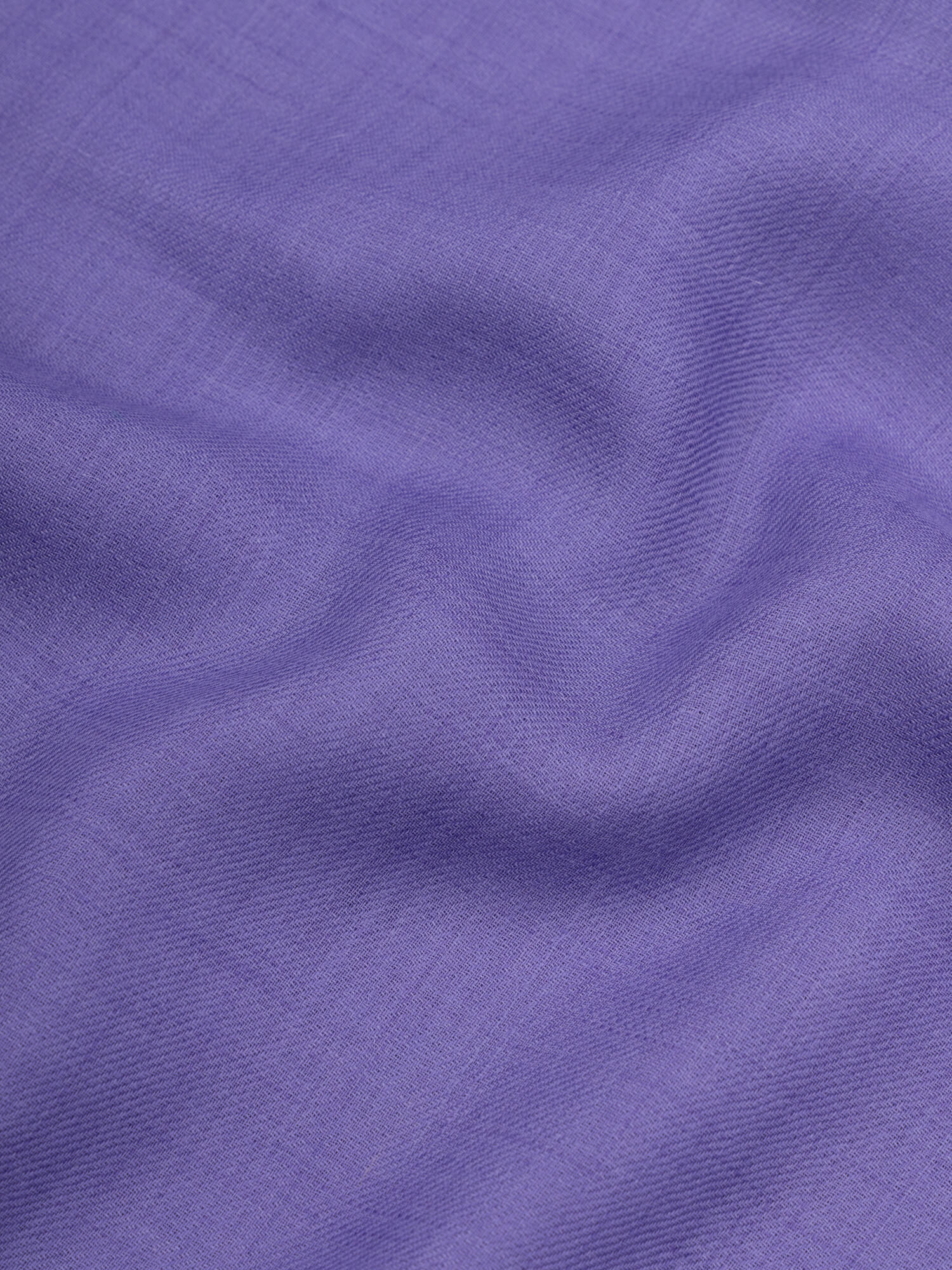 close up of a purple lightweight cashmere scarf