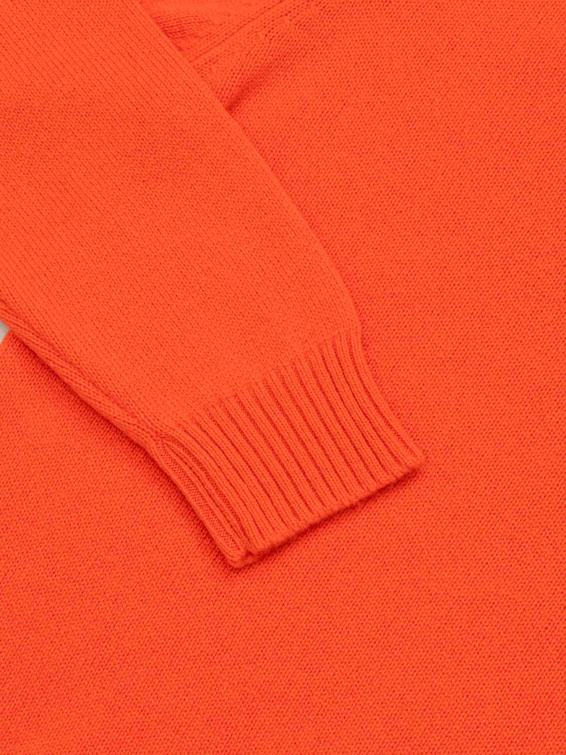 Mens Architect Knitted Cashmere V-Neck Sweater Strobe | Begg x Co