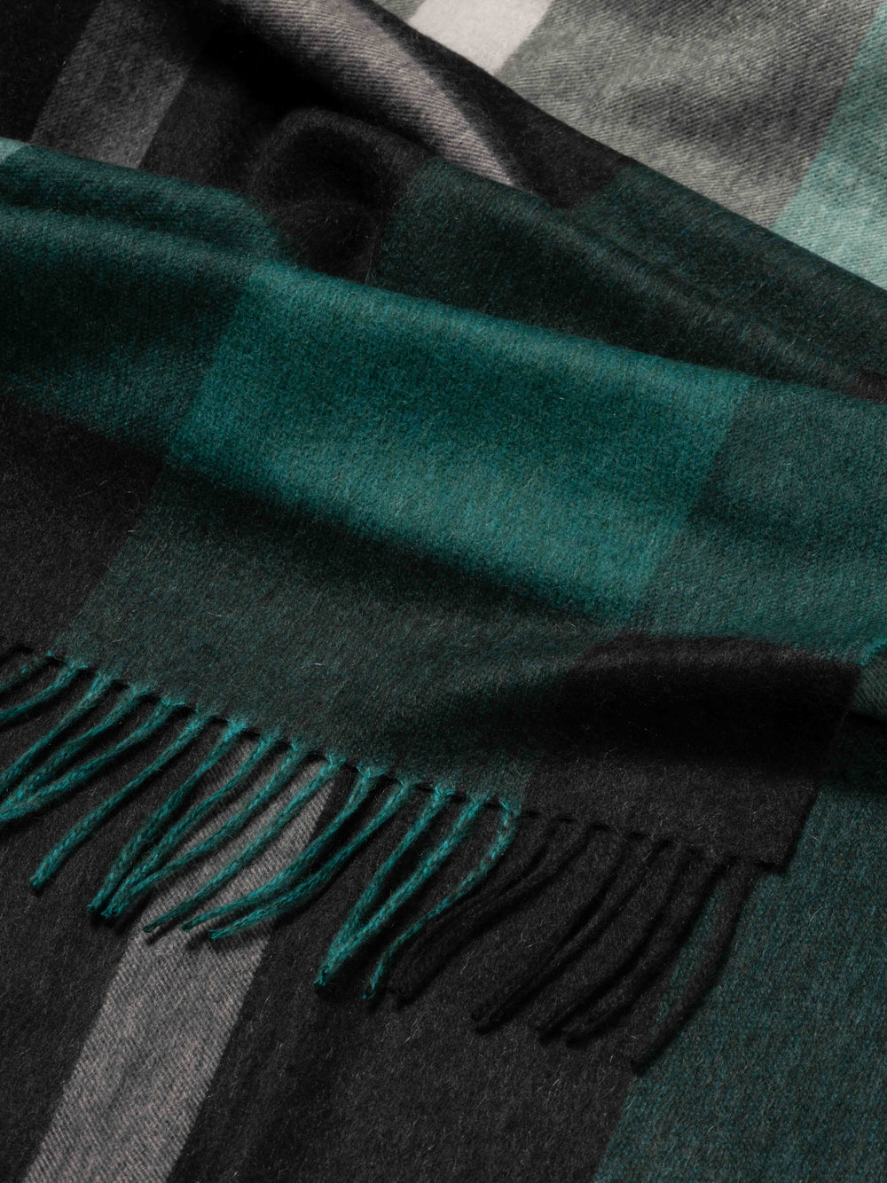 Women's Arran Boone Cashmere Stole Charcoal Teal | Begg x Co