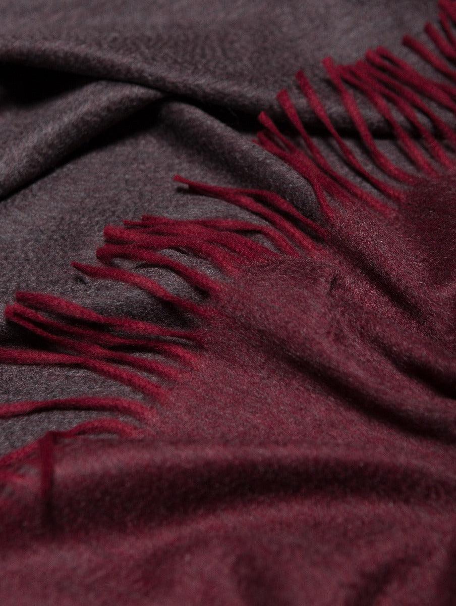 Womens Arran Reversible Oversized Cashmere Scarf Charcoal Wine Detail | Begg x Co