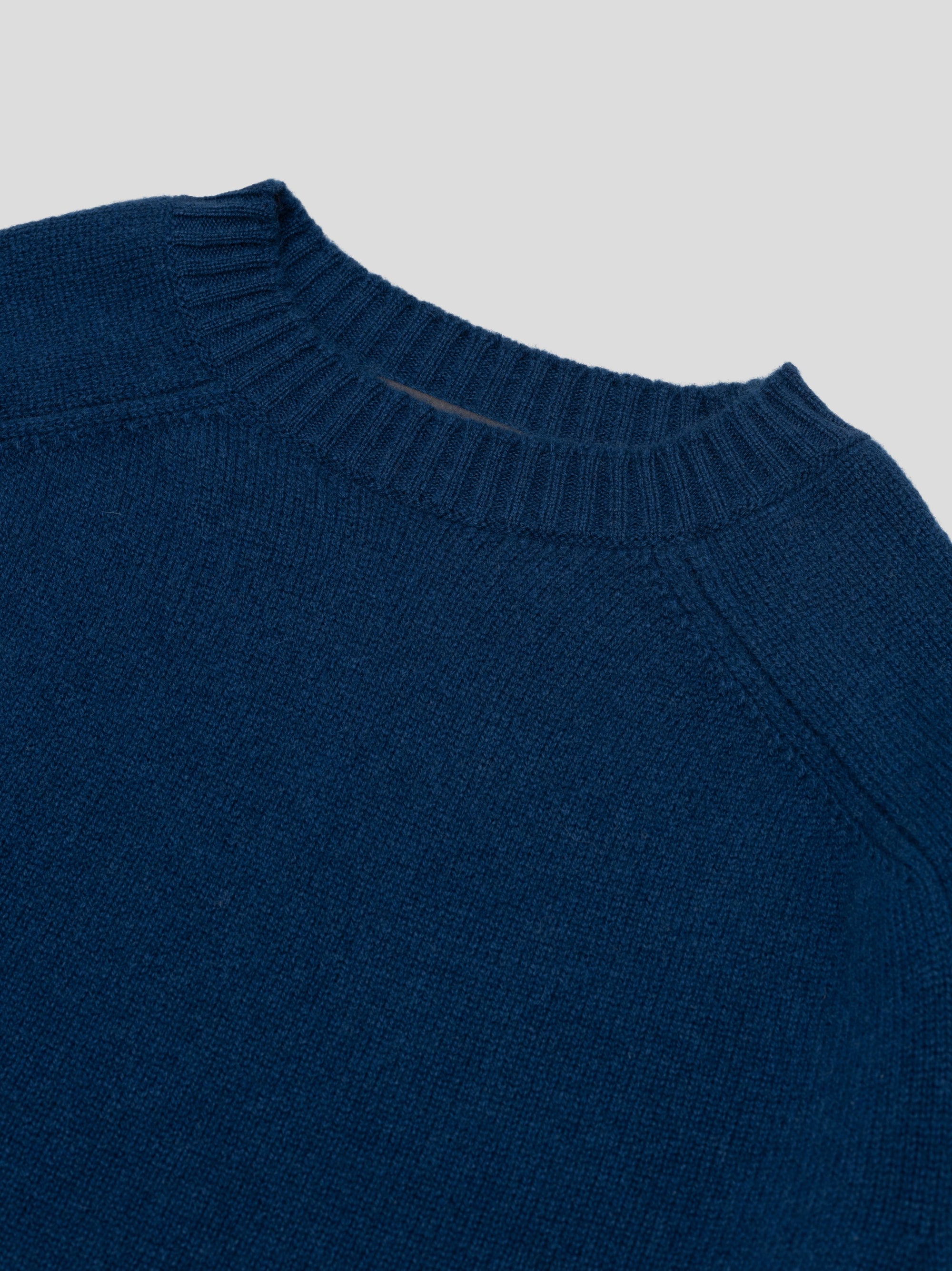 Mens Architect Crew Neck Knitted Cashmere Sweater Regatta | Begg x Co