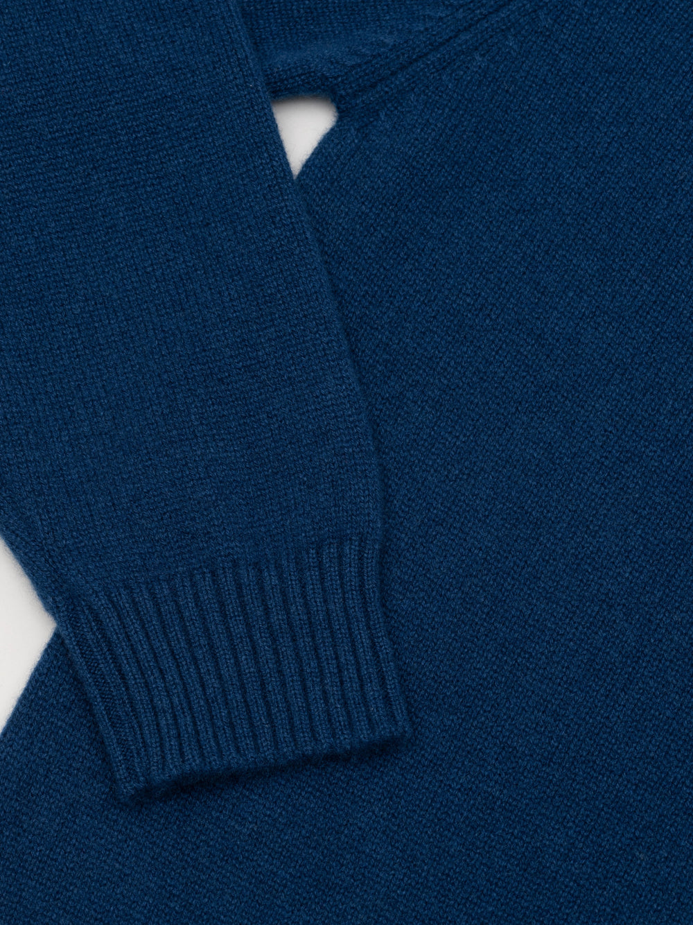 Mens Architect Crew Neck Knitted Cashmere Sweater Regatta | Begg x Co