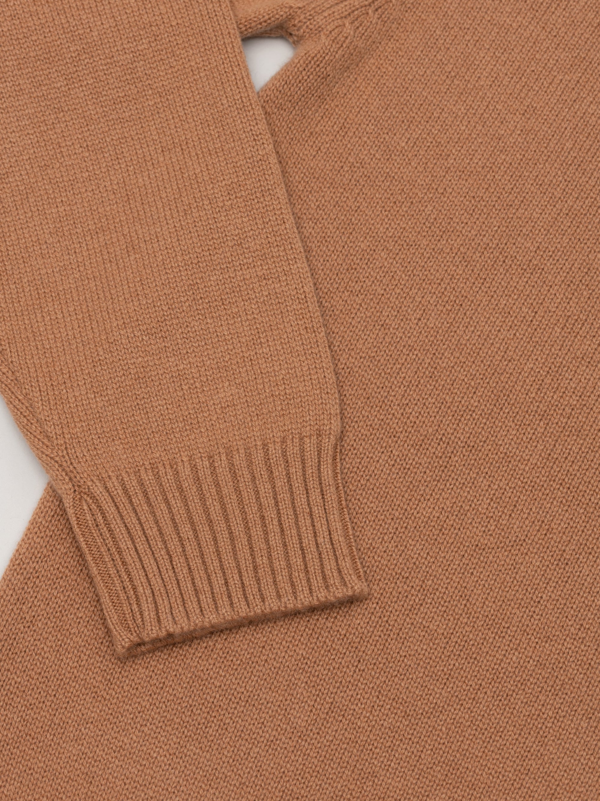 Mens Architect Crew Neck Knitted Cashmere Sweater Caramel | Begg x Co