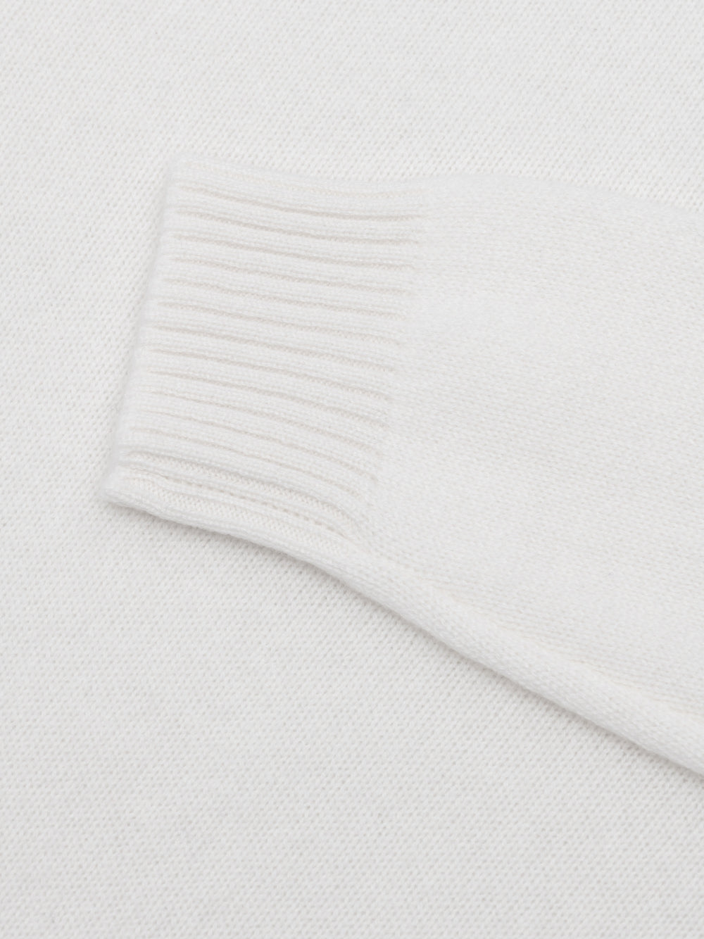 Mens Architect Crew Neck Knitted Cashmere Sweater Frost White | Begg x Co