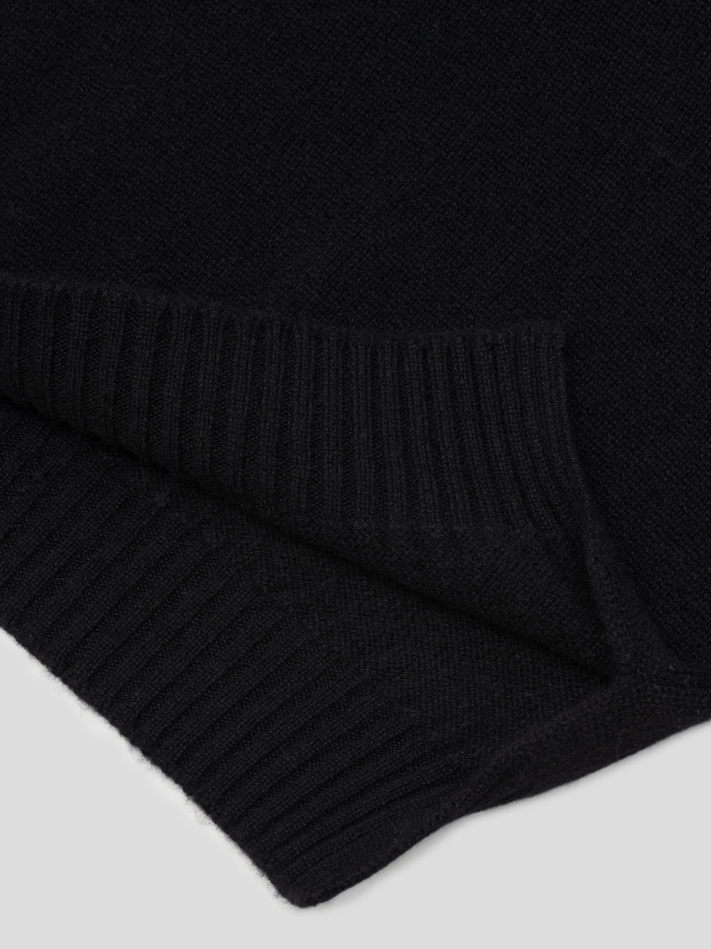Womens Varikino V-Neck Cashmere Knitted Sweater Black | Begg x Co