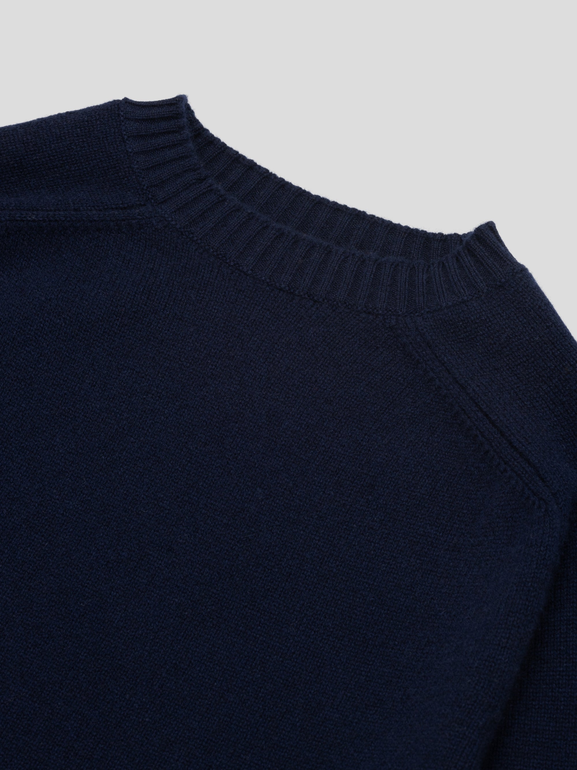 Mens Architect Crew Neck Knitted Cashmere Sweater Navy | Begg x Co