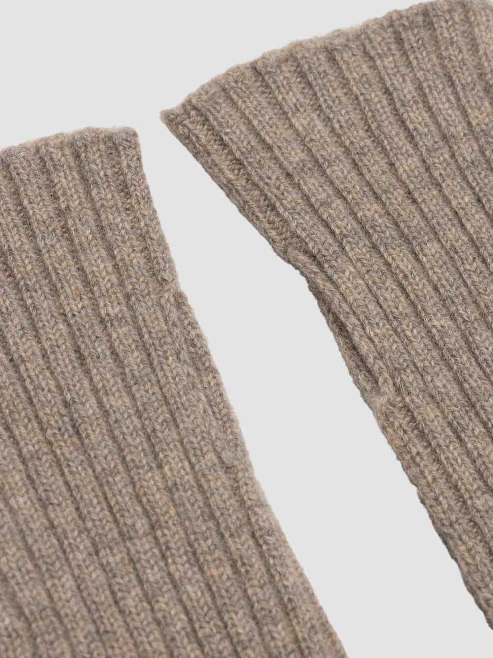 Women's Switch Cashmere Knitted Wrist Warmer Camel | Begg x Co