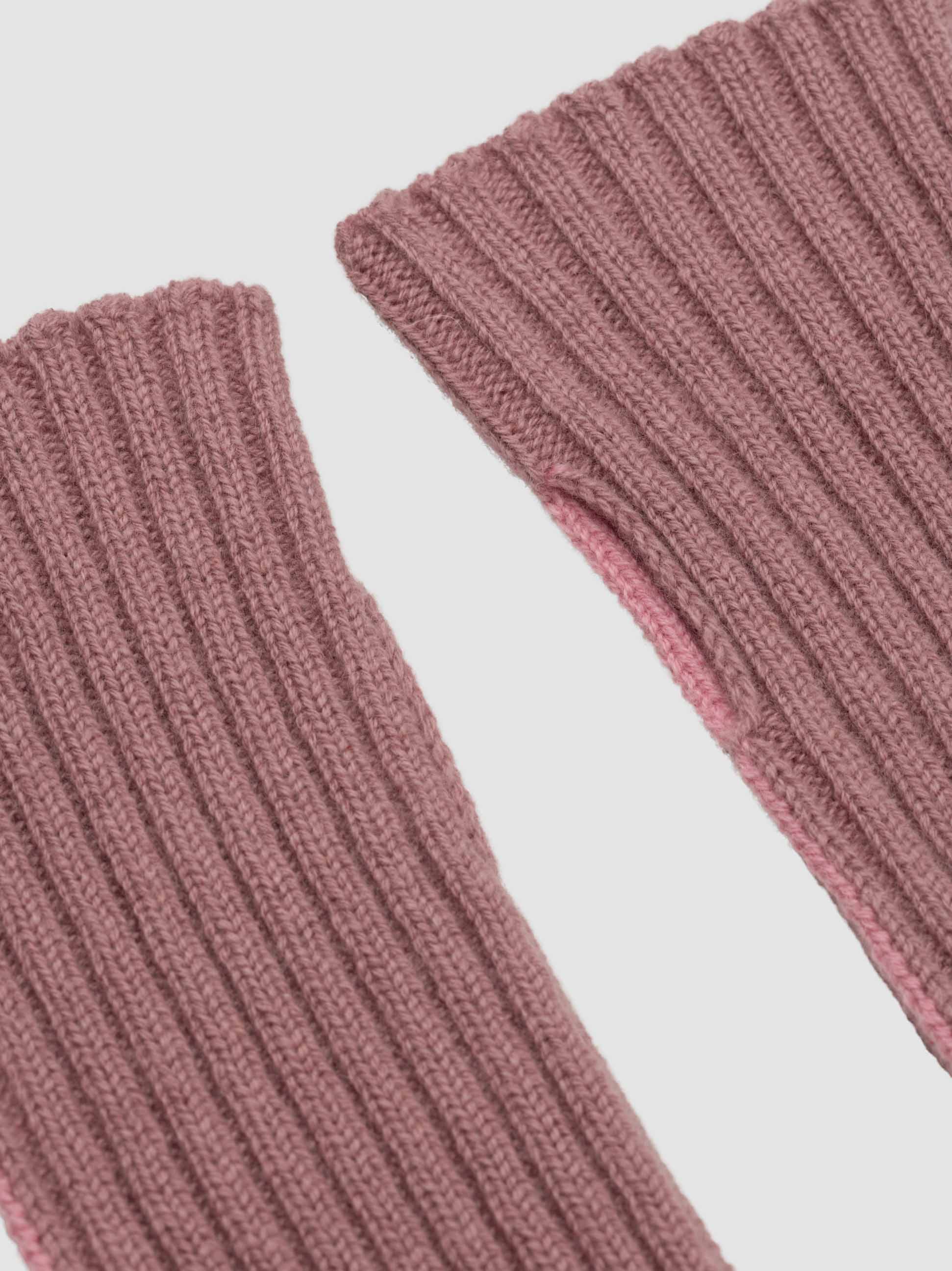 Women's Switch Cashmere Knitted Wrist Warmer Dusky Pink | Begg x Co