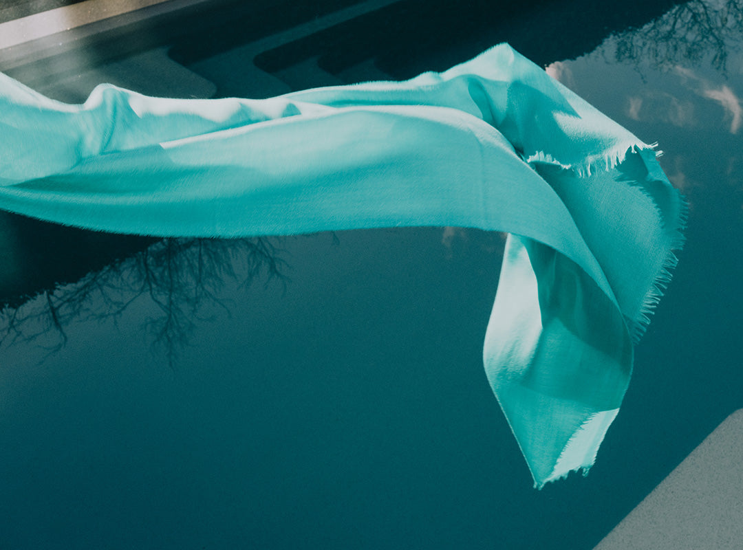 Deuxieme Classe BEGG＆CO Begg x Co Wispy Collection - Lightweight Cashmere Scarves
