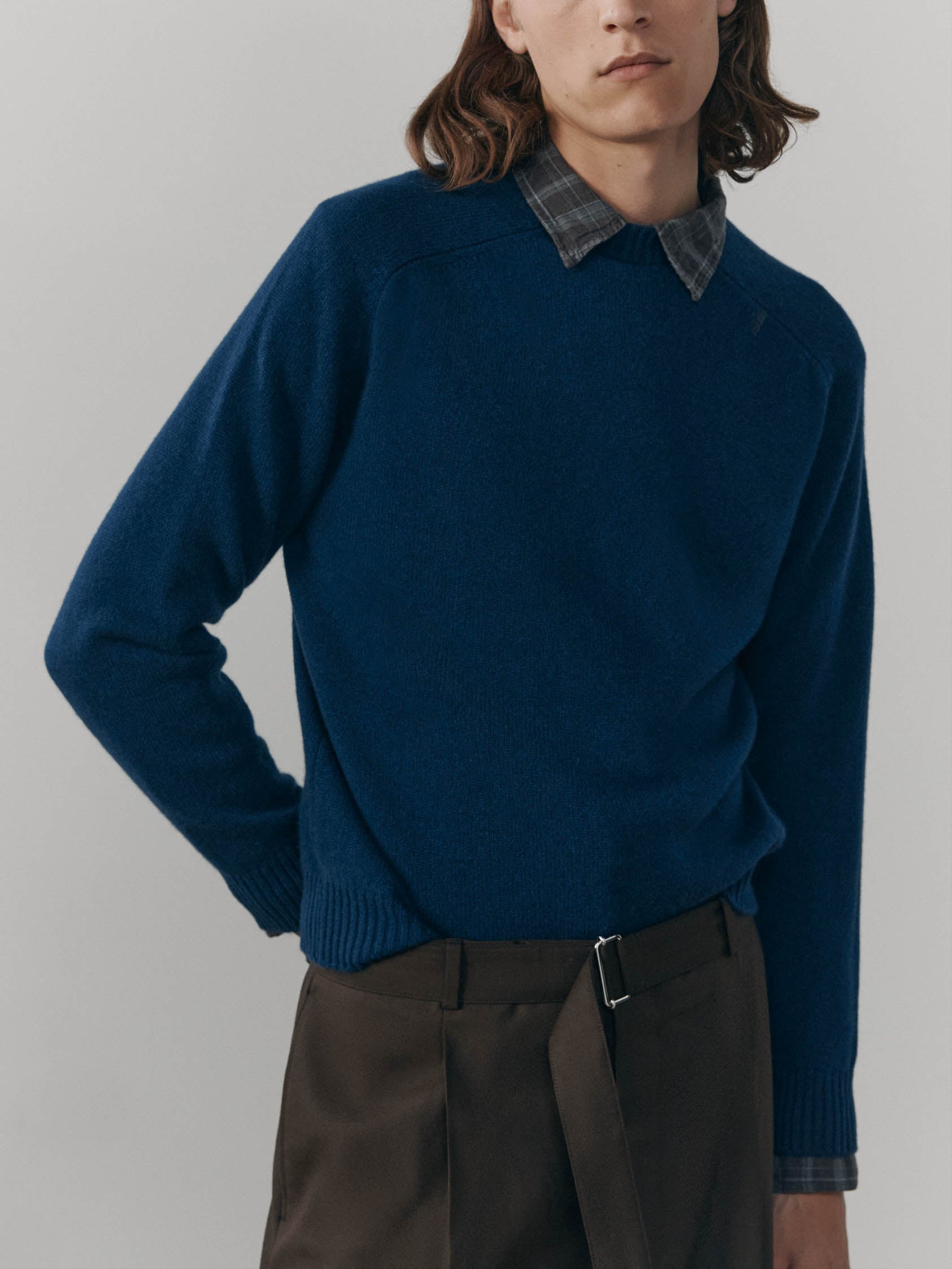 Mens Architect Crew Neck Knitted Cashmere Sweater Regatta | Begg x Co