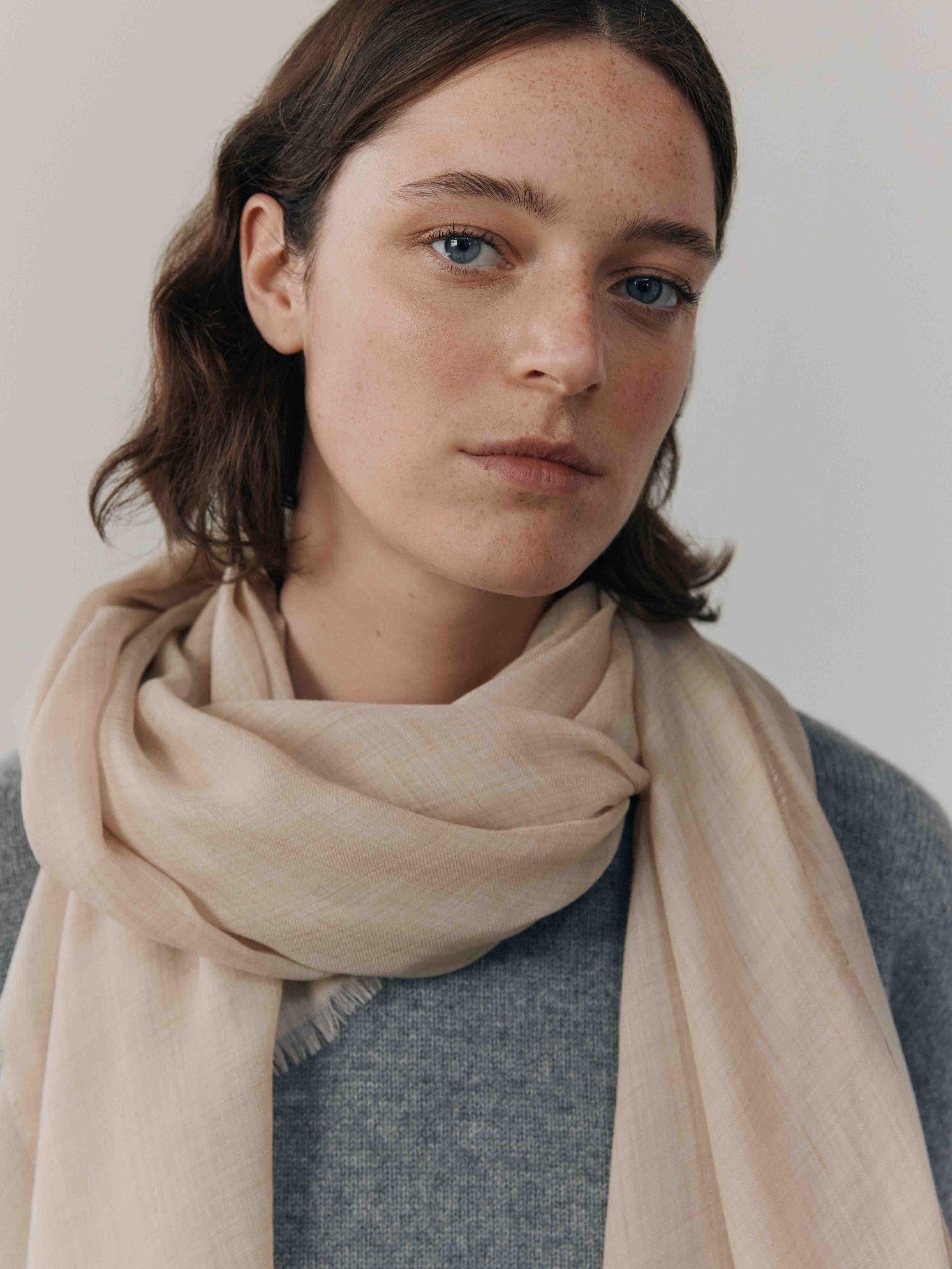 Cashmere scarf womens on sale