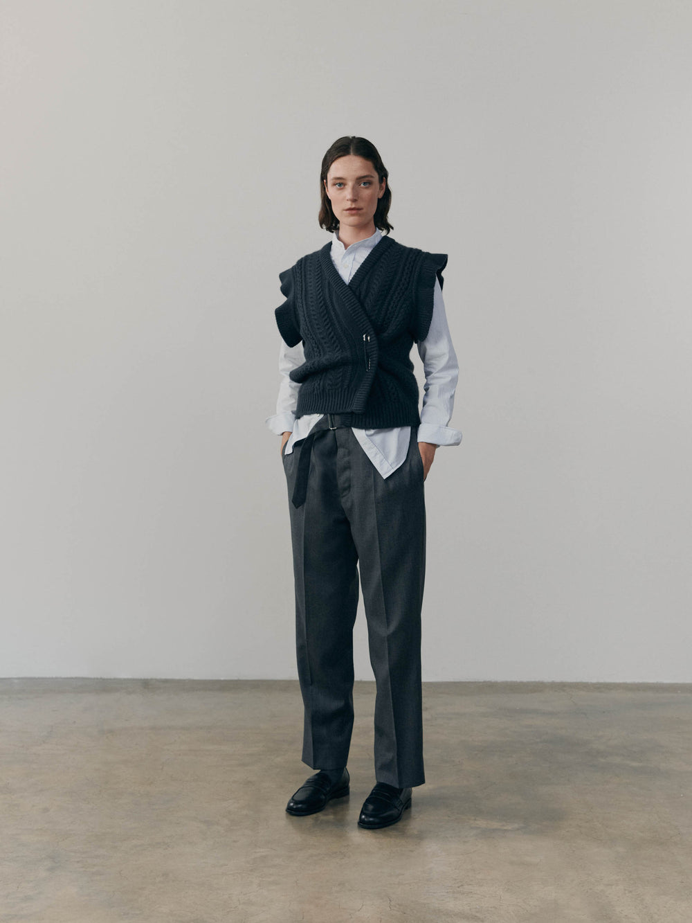 Womens Nico Cashmere Knitted Waistcoat Siberian Grey | Begg x Co