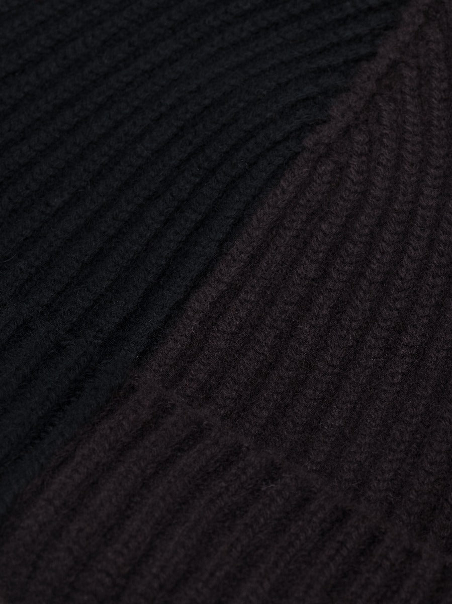 Knitted Bi-Colour Cashmere Beanie Black Chocolate Detail | Begg x Co
