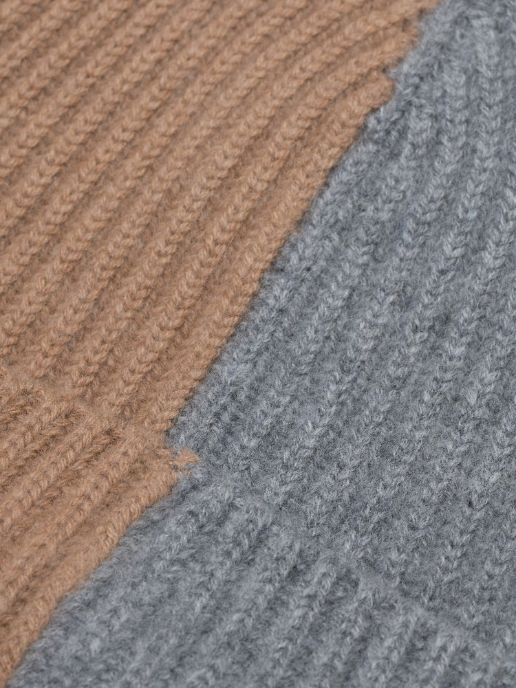 Knitted Bi-Colour Cashmere Beanie Grey Suede | Begg x Co