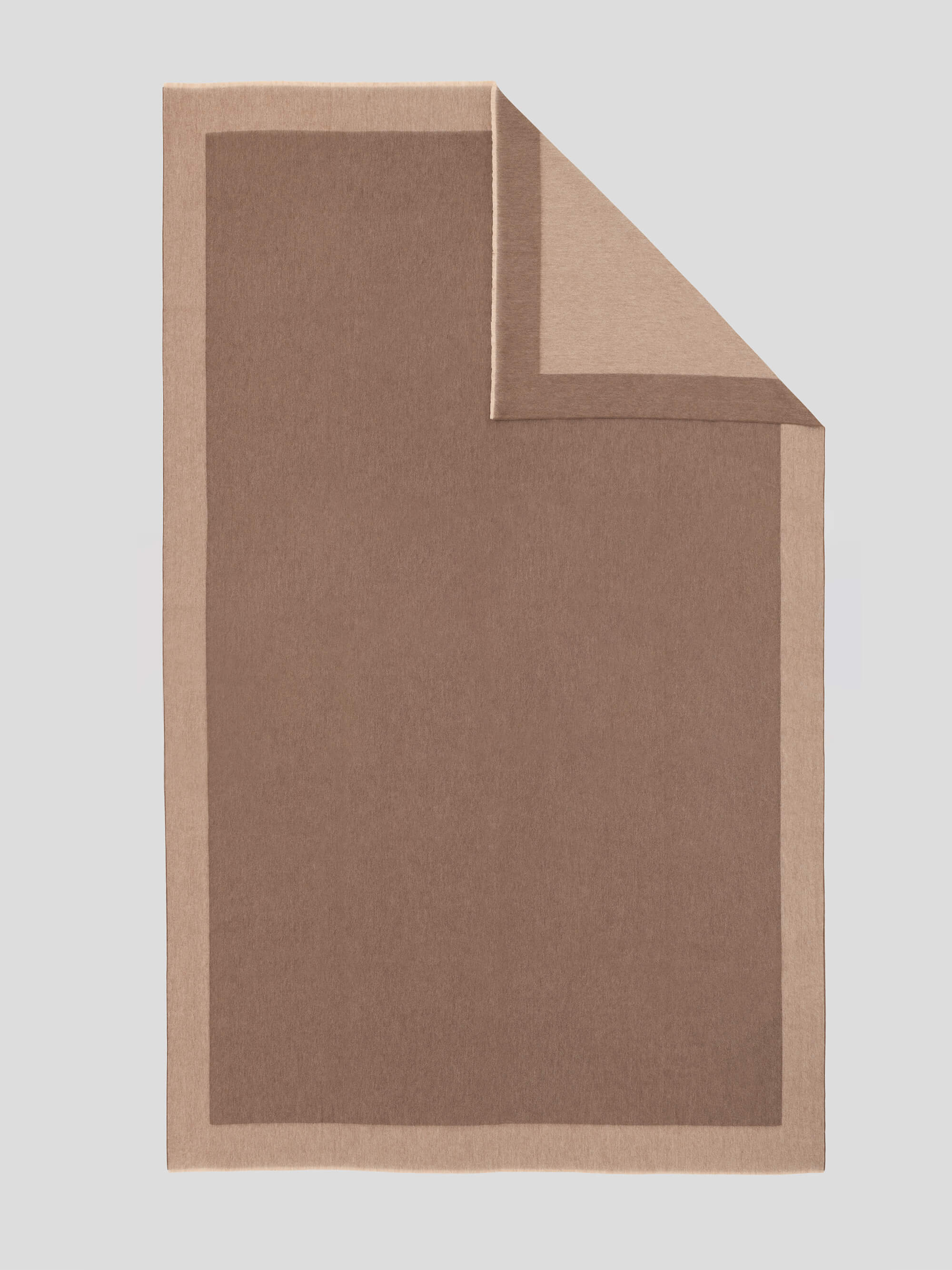 Oversized Arran Border