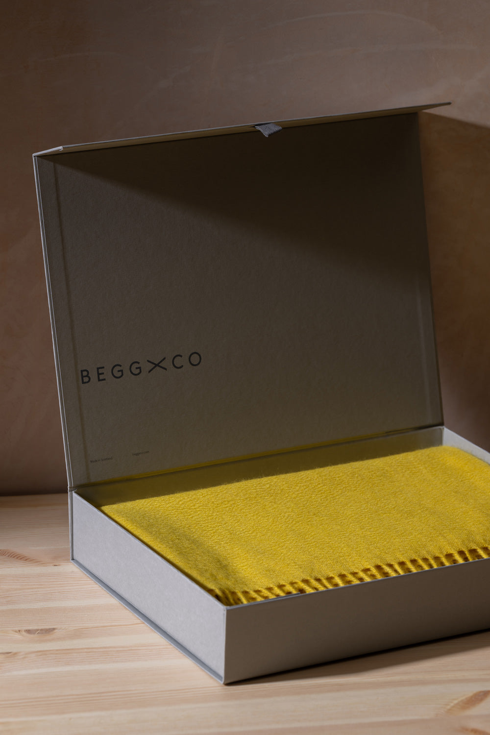 Luxury Scottish Cashmere Scarves, Knitwear & Interiors