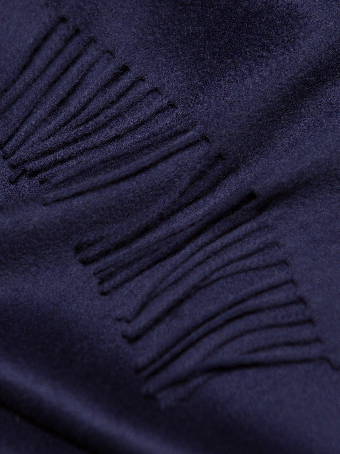 Arran Plain Womens Cashmere Stole Navy Detail| Begg x Co