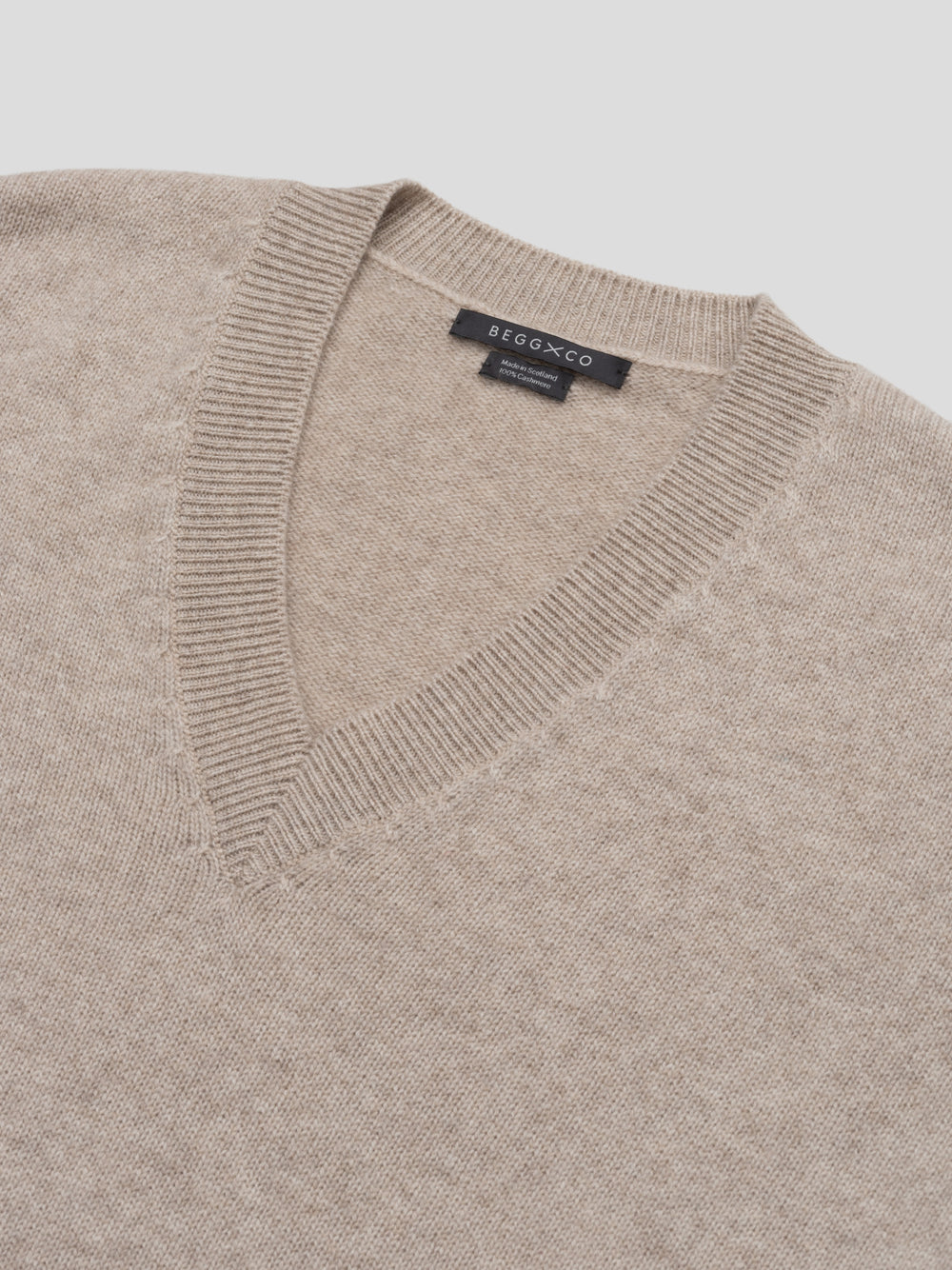 Womens Varikino V-Neck Cashmere Knitted Sweater Natural Melange | Begg x Co